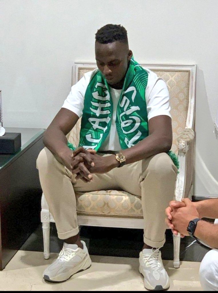 وبشر الصابرين الذين إذا أصابتهم مصيبة قالوا .. 

( إنا لله وإنا إليه راجعون )