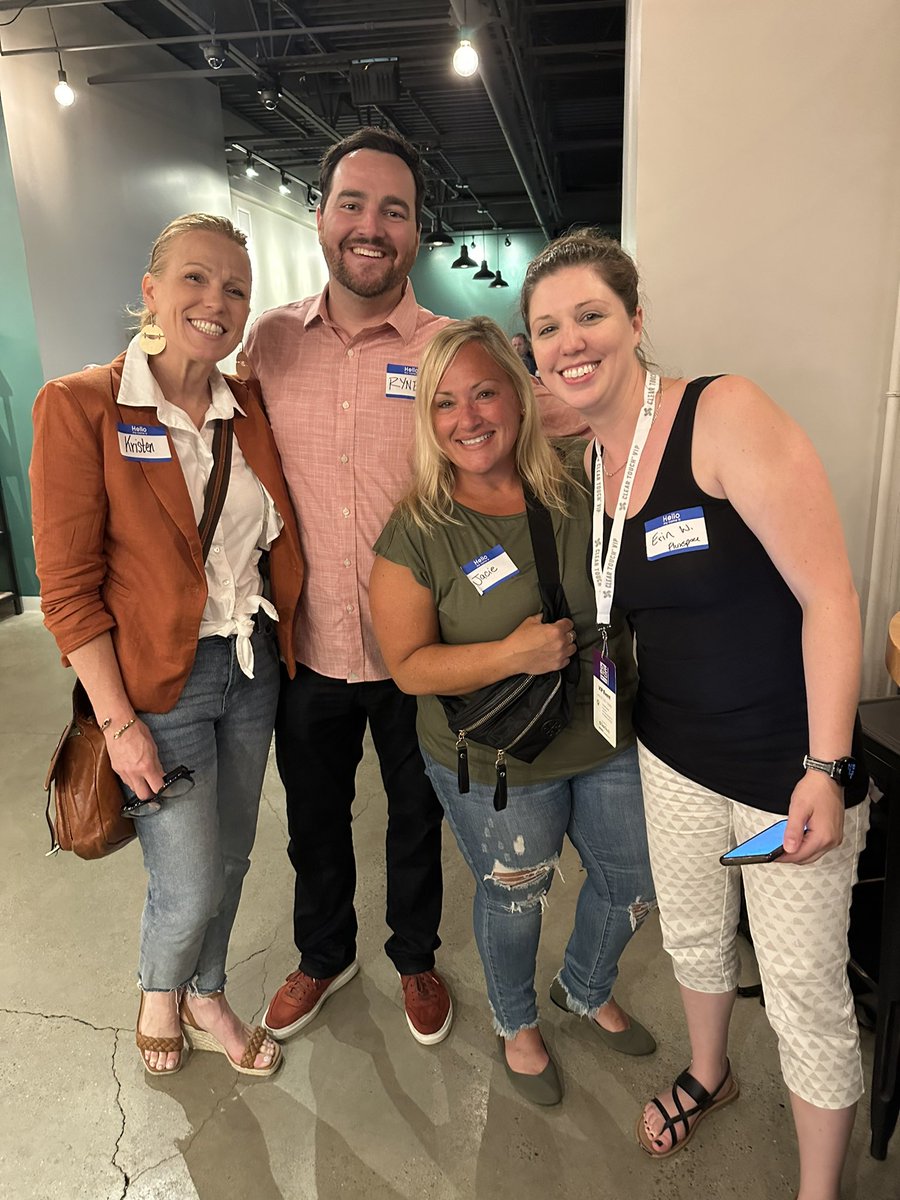 Enjoying making new connections at <a href="/GetClearTouch/">Clear Touch</a> <a href="/FluxSpace_io/">Fluxspace</a> #ISTELive23 #pln