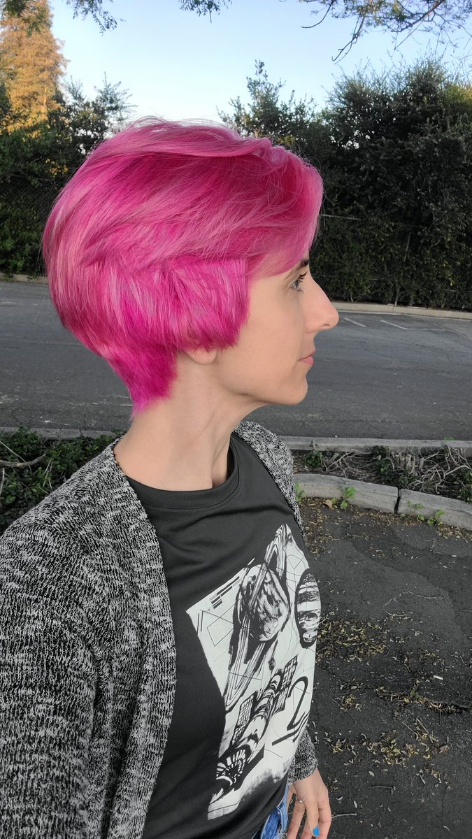 karidlane's tweet photo. I did a thing 🩷💗

Amazing work by  https://t.co/SXs5Gx6LTk

#PinkHair #hairdye #ShortHair #PinkPixie https://t.co/Ff2DkuYOFe