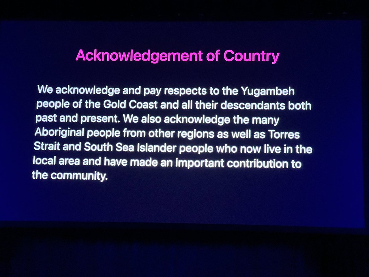 Loving @AppleEDU’s commitment to multilingualism at #ADE2023 Simultaneous translation, acknowledging the local indigenous communities, modelling speaking in different languages, encouraging the use of translation. Way to go 👏🏼👏🏼👏🏼