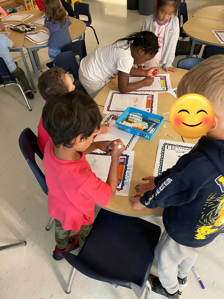 Laura Bennett (@mrs_bennettkhps) on Twitter photo We made many friends this year. Today we gathered autographs. 🧡💛💜#FDK #JuneMemories <a href="/IshratH09685869/">Ishrat Hussain</a> <a href="/KanataHighlands/">KanataHighlands</a> We made many friends this year. Today we gathered autographs. 🧡💛💜#FDK #JuneMemories <a href="/IshratH09685869/">Ishrat Hussain</a> <a href="/KanataHighlands/">KanataHighlands</a>