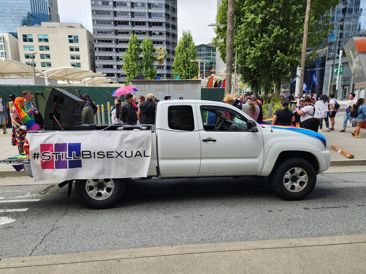 StillBisexual's tweet image. Just posted amazing pics of @StillBisexual’s first ever Pride float (okay, pickup truck—we are grassroots) created with the Bay Area Bi Pan Network. See them all at our Instagram: instagram.com/stillbisexual_…
