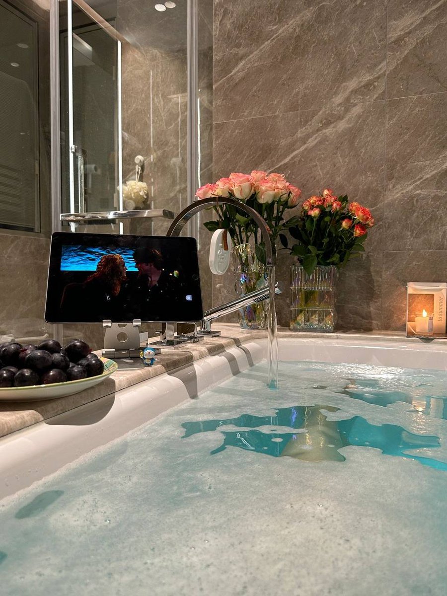 farradaymf07's tweet image. #femaledesign #bath🛀