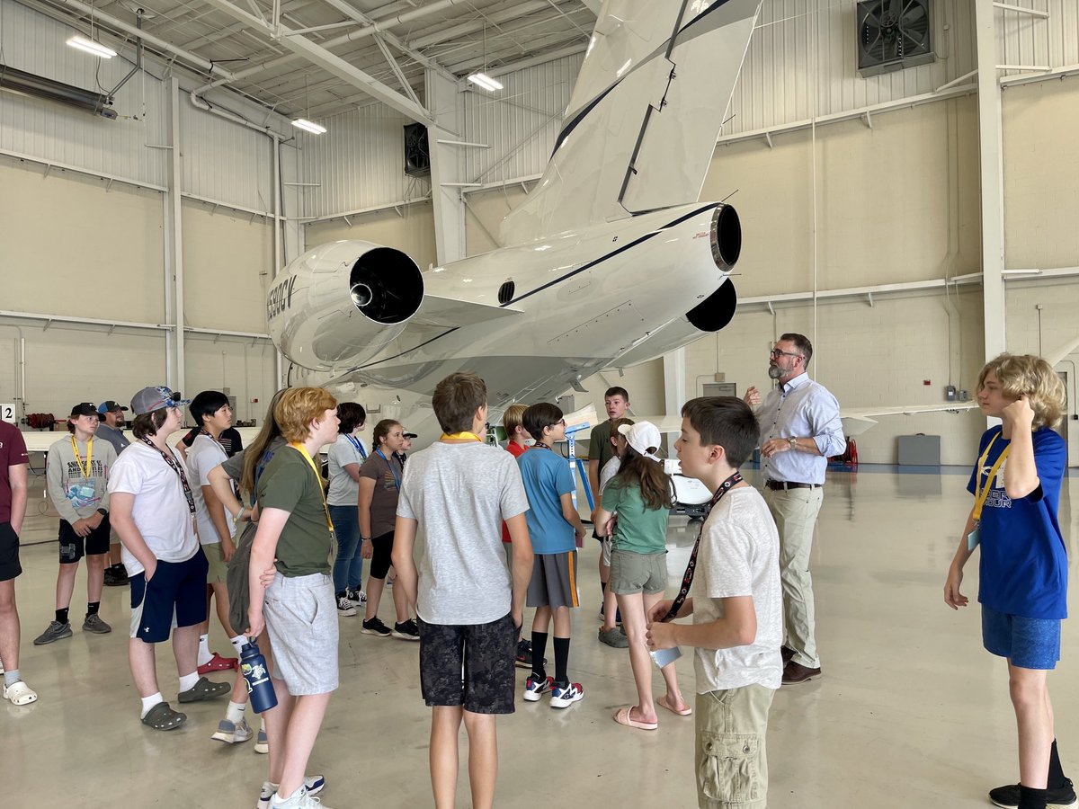 Another great day at CTE’s Aviation Camp ⁦⁦<a href="/isschools/">Iredell-Statesville Schools</a>⁩ Today we learned how a 2 year stint at a community college equals $75,000 starting pay as an aviation mechanic. #CTE #STEM #Drones2Jets #JetEast