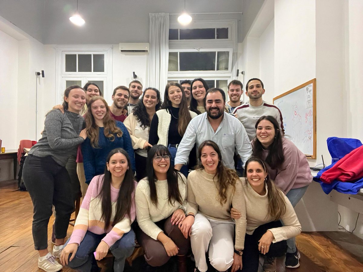 El Histoteam ta demá 💜🩷