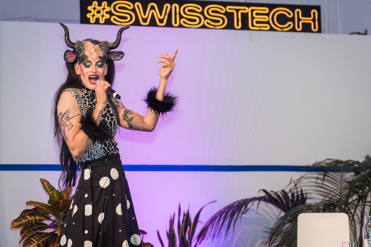 Swissnex in San Francisco (@swissnexsf) on Twitter photo Did you miss <a href="/soyathecow/">Soya the Cow🌱</a> last week? Catch her again this Thursday at Pier 17 for Veganism, Drag and Beyond: Activism for a Better Food System.
🎟 Tickets are free, registration is mandatory. eventbrite.com/e/veganism-dra…
See you at the Pier! Did you miss <a href="/soyathecow/">Soya the Cow🌱</a> last week? Catch her again this Thursday at Pier 17 for Veganism, Drag and Beyond: Activism for a Better Food System.
🎟 Tickets are free, registration is mandatory. eventbrite.com/e/veganism-dra…
See you at the Pier!