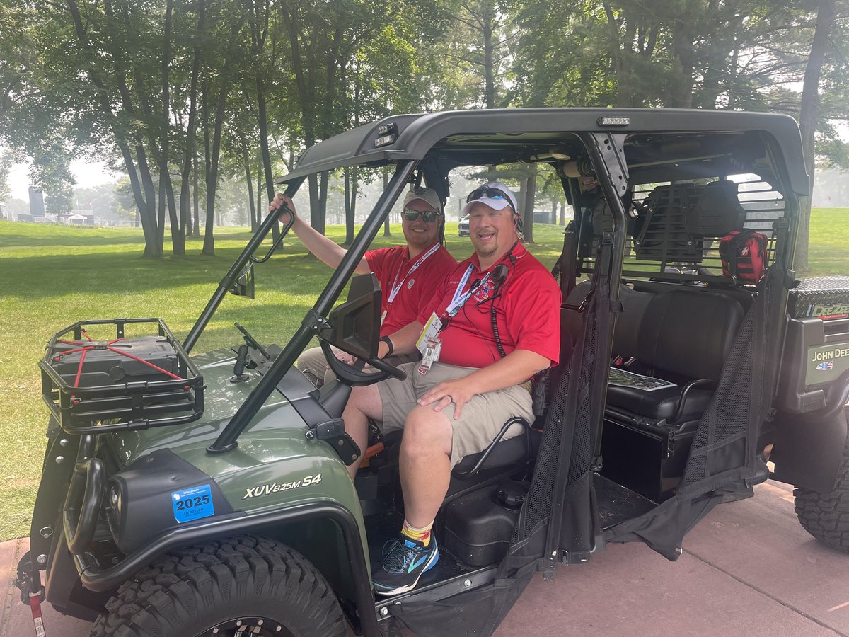 amicdesigner's tweet photo. Beautiful day representing @AspirusHealth at the U.S. Senior Open. Proud of our care team for providing medical assistance for during the duration of the event. What a  legendary event for our area to host! #AspirusHealth #AspirusHealthPlan #USSeniorOpen #USGA  #SentryWorld https://t.co/t5RmV5lwG1