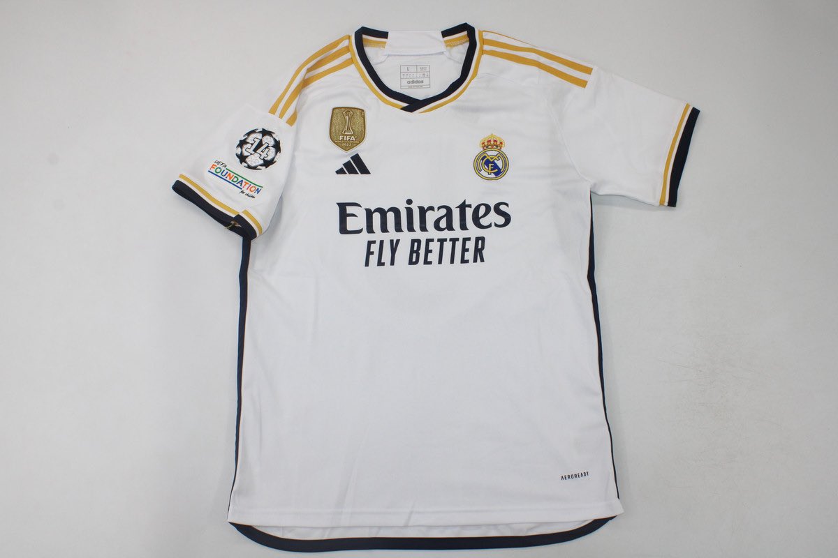 camistopventas's tweet photo. Una vez más nos vamos de la mano de @Alabismo__ para cooperar juntos en un nuevo sorteo. El ganador/a se dirá el día 10 de Julio. Las condiciones en este caso es seguir nuestra cuenta, y dar RT a este tuit! ⚽️⚽️⚽️ https://t.co/sN8nNseUI7