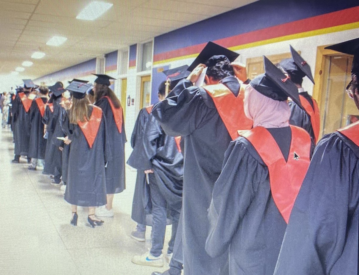 And that’s a wrap!!! Congrats to the Class of 2023!!! <a href="/OCDSB/">OCDSB</a> <a href="/RegLavergne/">Dr. Reg Lavergne, BMus, EdD</a>