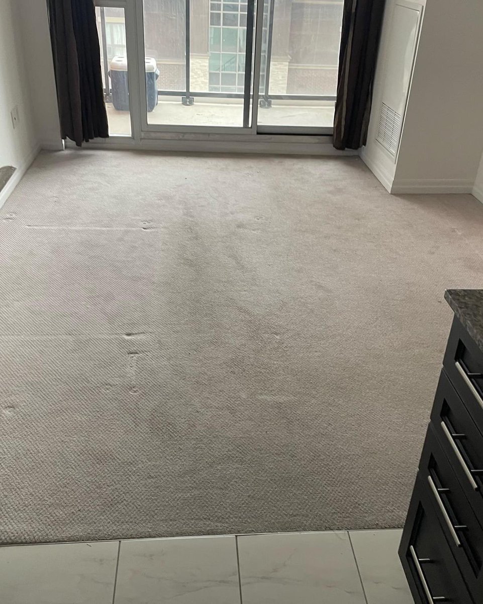 home_clayton's tweet photo. Out with the old, in with the new at this Burlington condo. Just in time for the new tenants to move in on July 1.
#hamont #dundas #ancaster #burlington #renos #hamiltonrenos #renovations #remodel #claytonhomesolutions #trustedpro #bestoftrustedpros #bathroomrenovations https://t.co/QtkY492BHJ
