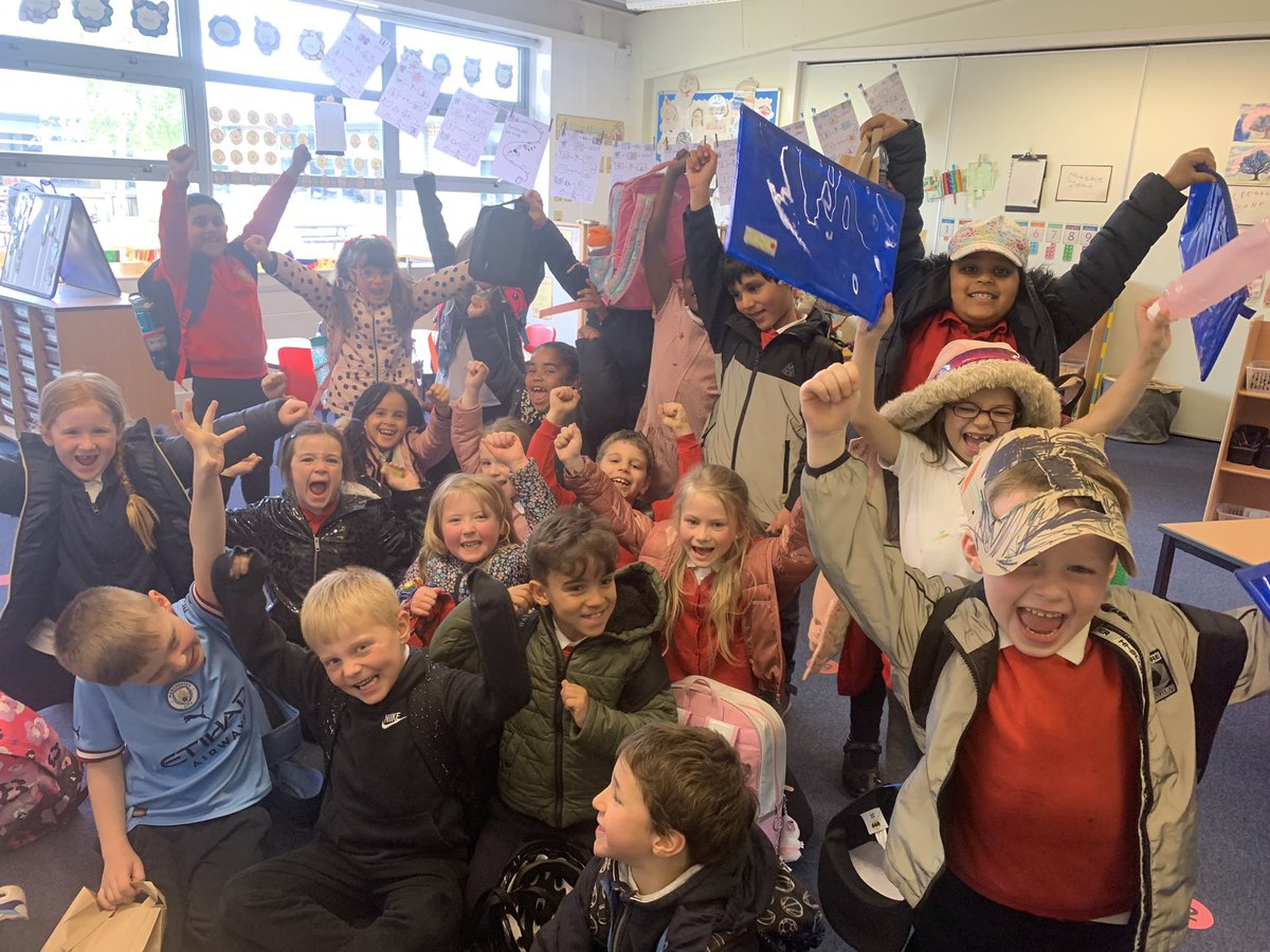 CP12021's tweet photo. Can you believe it! Today is our final day of being in P2B! We have come so far since the start of the year and Miss. Leang is so proud of all of you. Let's make today the best day! https://t.co/AR52YQvbvI