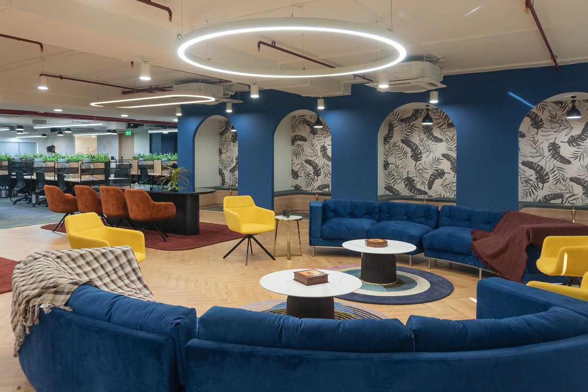 🕜 Lounges are not just for waiting on others. Relax in style and collaborate, with your peers at our comfortable lounges; designed to meet all your needs. Whether you're looking for a quiet space to work or a cozy nook to unwind, we've got you covered. 🛋👩‍💻

#LifeatDevX #lounges