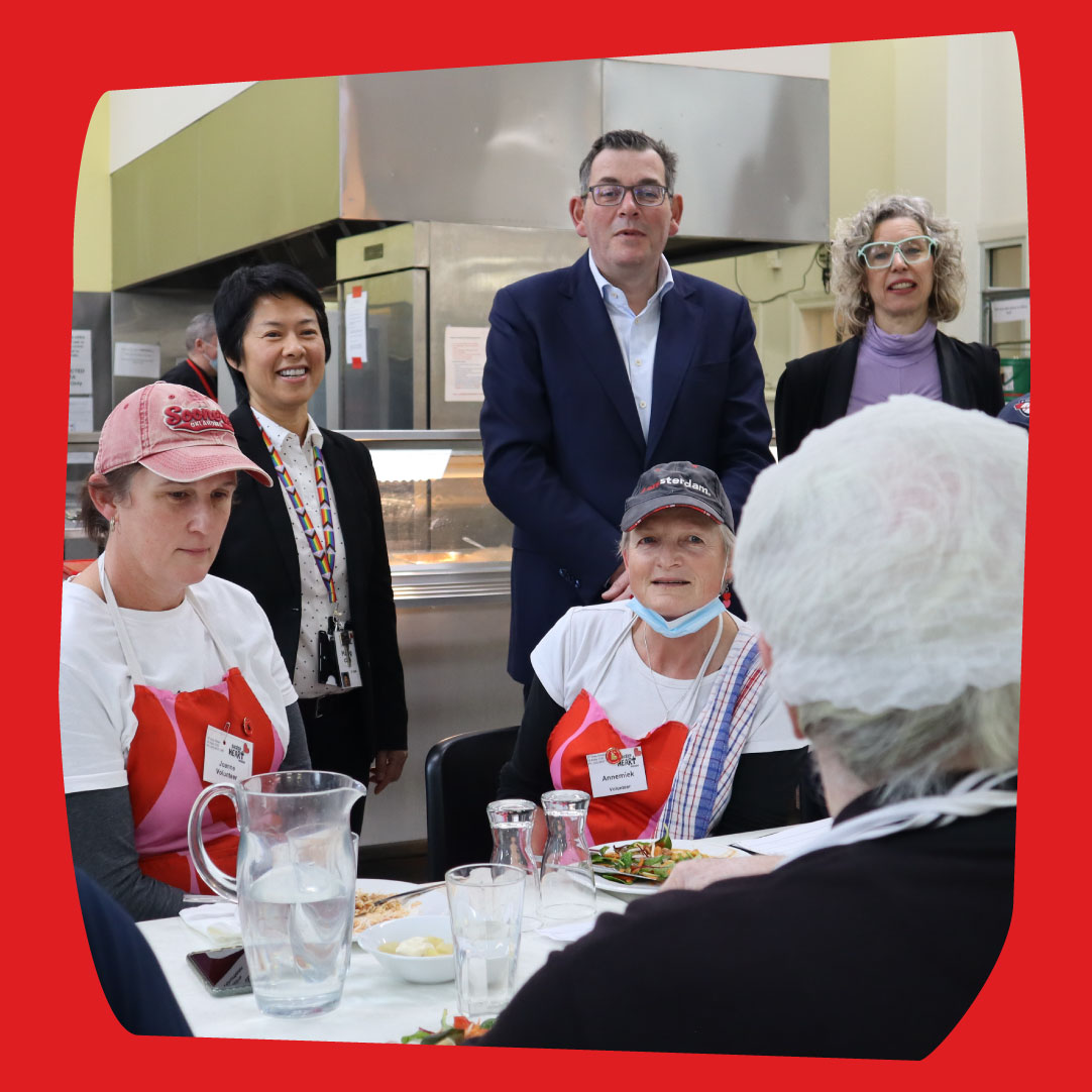 Sacred Heart Mission ❤️ (@scdhrtmission) on Twitter photo Thanks to <a href="/DanielAndrewsMP/">Dan Andrews</a> and <a href="/NinaTaylorMP/">Nina Taylor MP</a> for their surprise visit to our Dining Hall. They shared a cuppa and a chat with our volunteers to hear about how we provide a safe community for people to build trust, connect and rebuild their lives. Thanks to <a href="/DanielAndrewsMP/">Dan Andrews</a> and <a href="/NinaTaylorMP/">Nina Taylor MP</a> for their surprise visit to our Dining Hall. They shared a cuppa and a chat with our volunteers to hear about how we provide a safe community for people to build trust, connect and rebuild their lives.