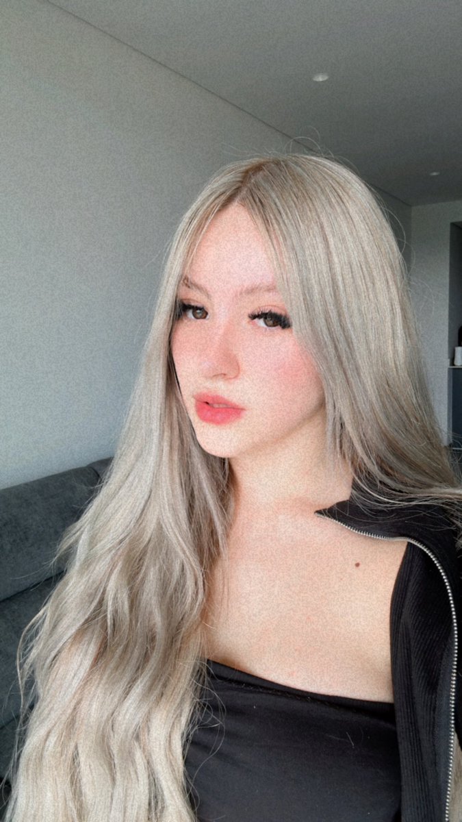 Cinthia Ortega on Twitter "+rubia, así me gusta 😝"