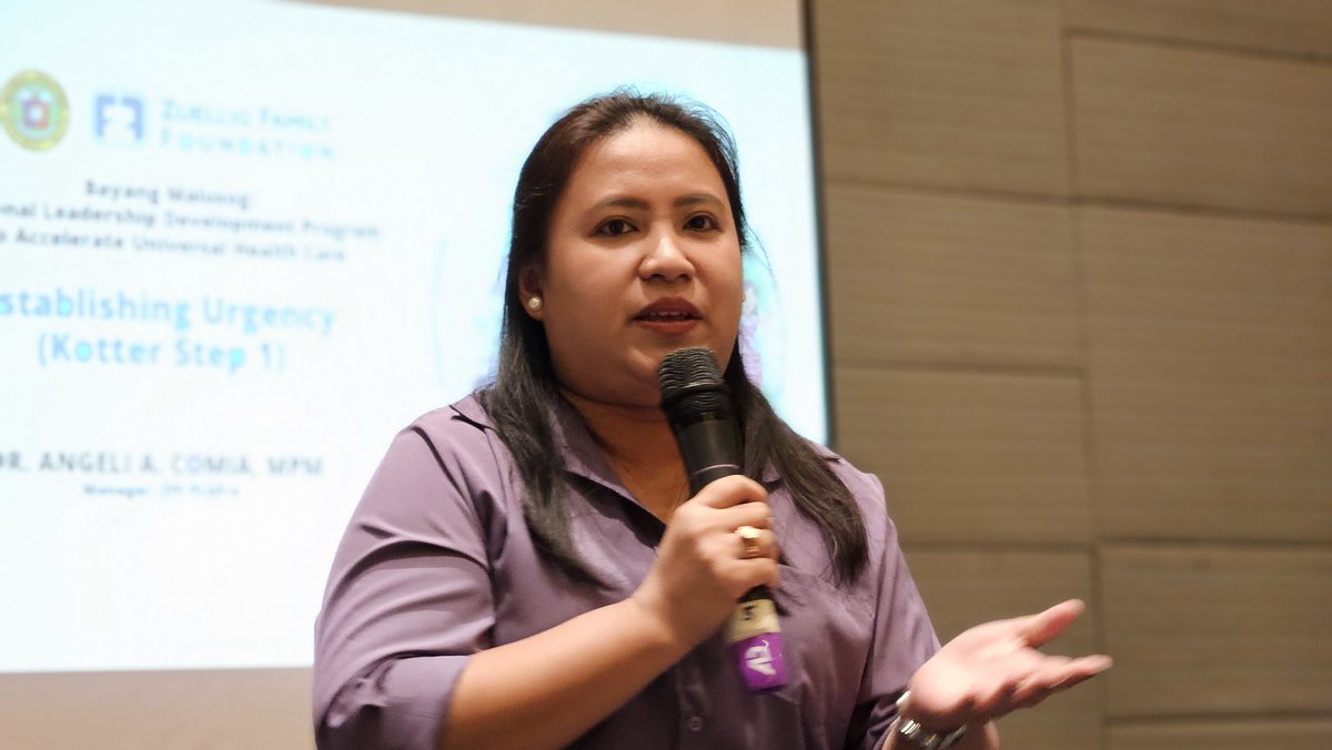 ZFF_foundation's tweet photo. Dr. Angeli Comia, a program manager from Zuellig Family Foundation, holds session 4b on Kotter's Step 1: Establishiny a Sense of Urgency, focusing on understanding the system and systems thinking.

#ZFF4UHC
#Partners4UHC
#BayangMalusog https://t.co/Cll8doDT3c