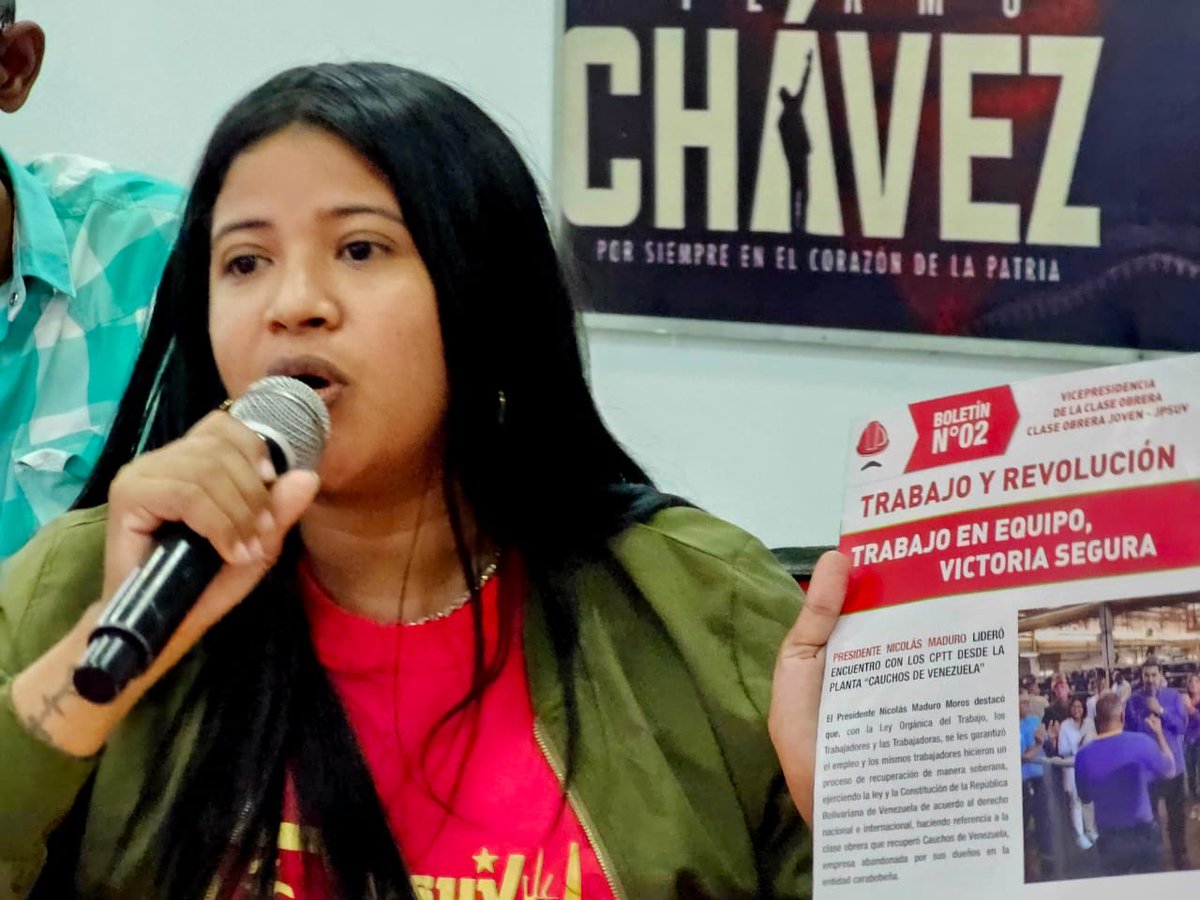 Hoy se realizó la reunión ordinaria del EPE del ⁦<a href="/PartidoPSUV/">PSUV</a>⁩ Apure, en ella revisamos la coyuntura, el plan de movilización de la semana, la reforma de la Ley Orgánica de los consejos comunales y las próximas tareas para la celebración de 200 años de la provincia de Apure