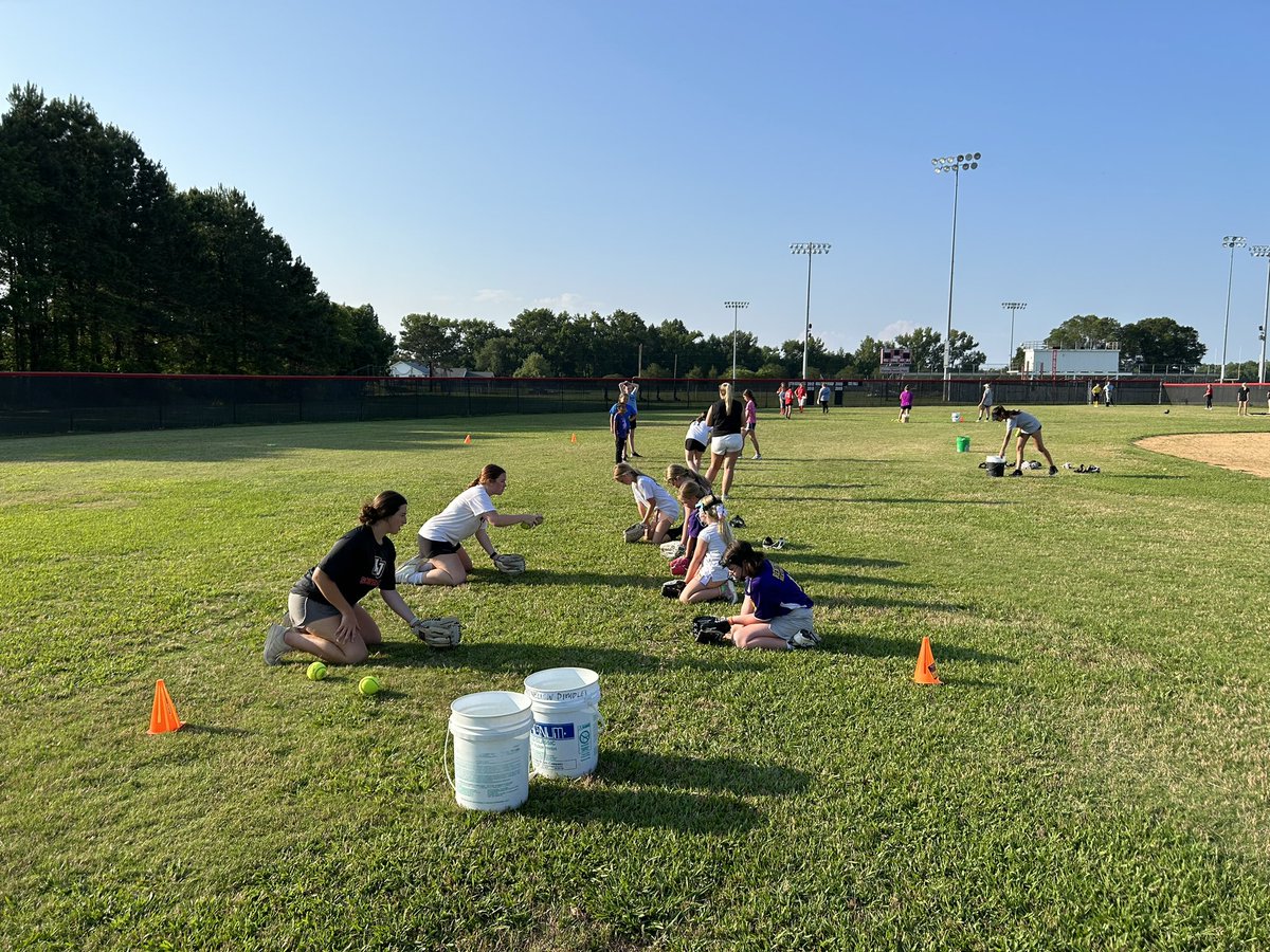 njhssoftball tweet media