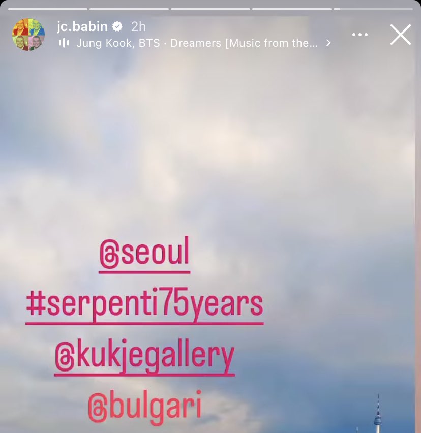 JCBabin, CEO da Bulgari, seguindo contas relacionadas ao Jungkook no Instagram e usando ‘Dreamers’ em seus stories 👀