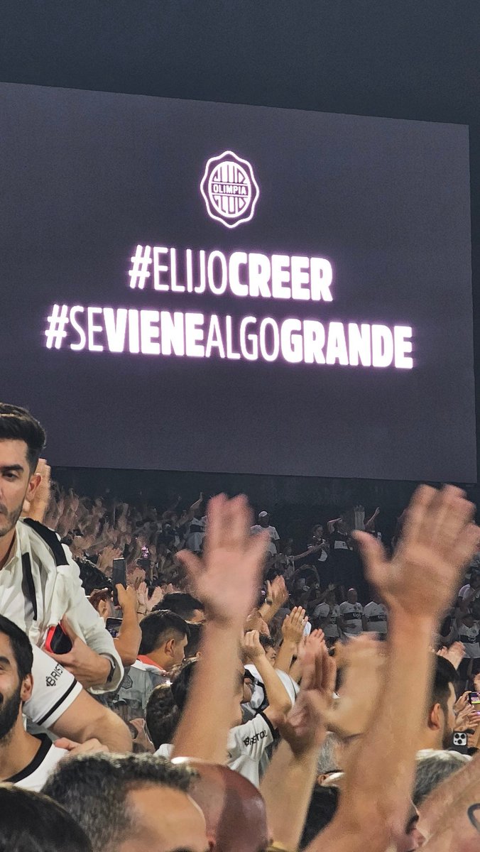 oscarpintos_'s tweet photo. #ElijoCreer 
#SeVieneAlgoGRANDE https://t.co/KCVCNC7gEG