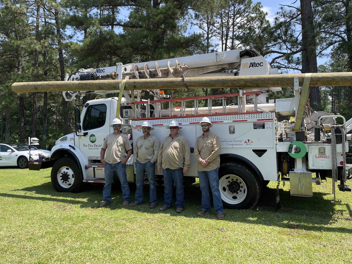 Are we SHOCKED? No way. @PeeDeeElectric SHINEd at #CLC today! cAMPers were ecSTATIC to try such a POWERful trade. Thanks to our member co-ops, whose values a-LINE w/ our educational goals, the future of the cooperative movement is BRIGHT🤩💡#ThankALineWorker #SeeWhatWeDidThere 😏