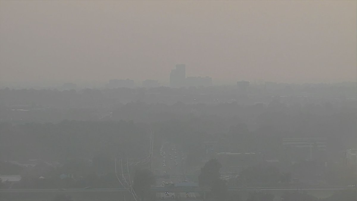 WKYT's tweet photo. A look at the smoke in downtown Lexington tonight taken from the WKYT Skycam. https://t.co/KAboqZymoU