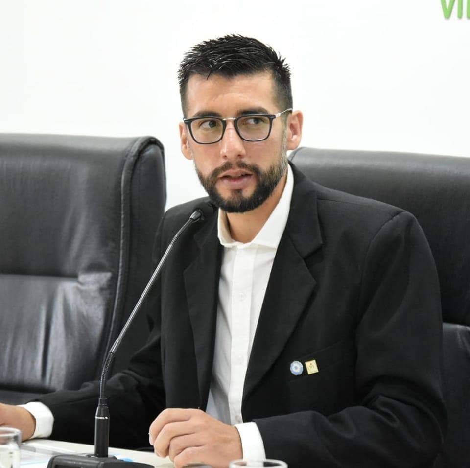 ‼️VILLA DE MERLO: Lista de concejales electos‼️

#AlternativaInformaPrimero #35Años 

📌Leonardo Rodriguez (El Cambio Continúa)