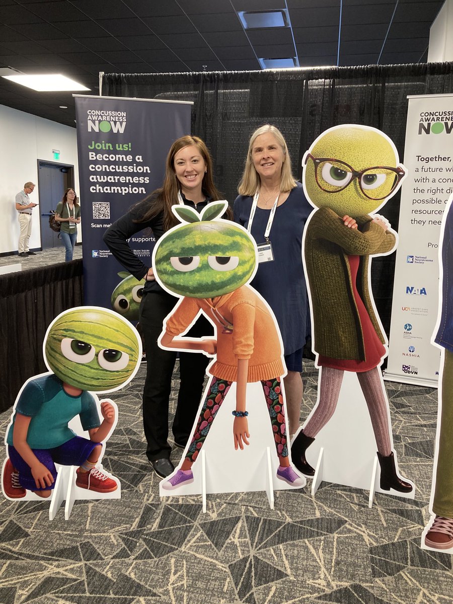 APlasticBrain's tweet image. At the #concussion #AwarenessNow booth at the National Neurotrama Society Conference ⁦@CheckYourMelon⁩ ⁦@biaamerica⁩