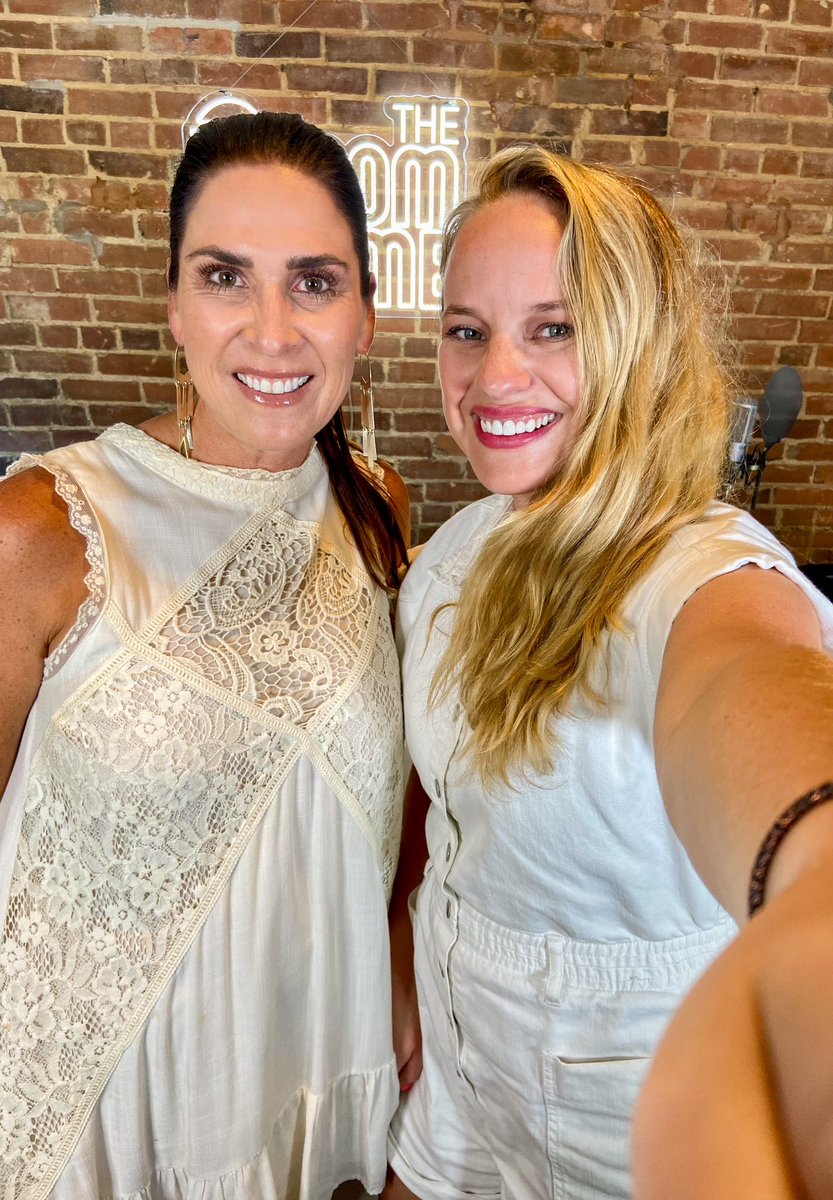 Selfies or it didn’t happen. The moms walked in matching…. And not on purpose! 

What the heck should we be wearing in this heat? 

#momgame #mom #momlife #momstyle #themomgame #hotmomma #style #clothing