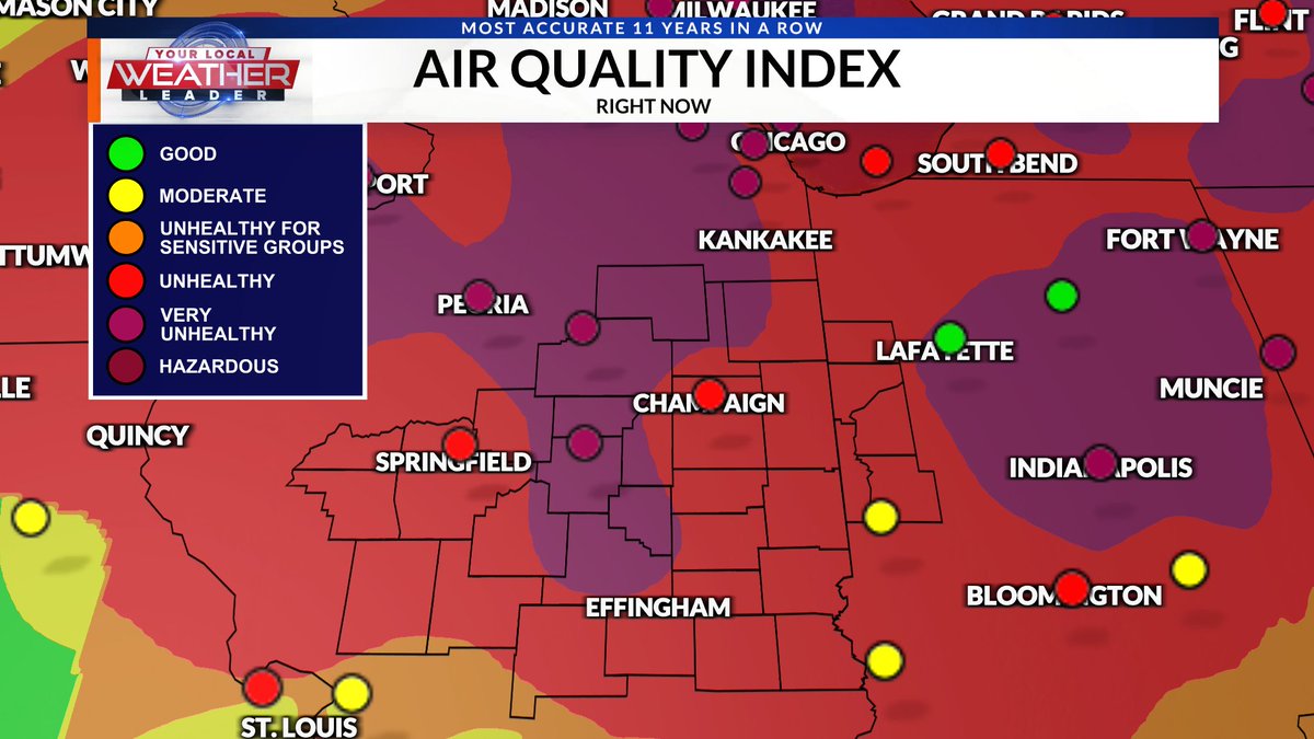The rare "Very unhealthy" purple color showing up in places like Decatur, Clinton, Sullivan, and Shelbyville. I can't say in my time as a 21 year meteorologist that I've seen air quality this bad in our area. #cILwx #ILwx