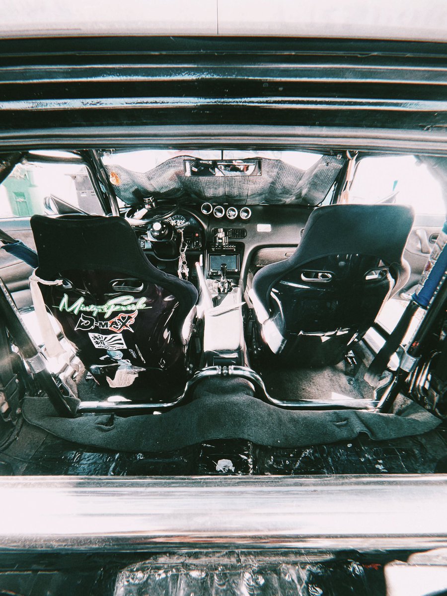 C10Hakosuka's tweet photo. Do-Luck リアクロスバーインストールしましたーーーーーーーーーーーーーーー
これでインテリアもうすぐで完璧かな
(*´꒳`*) https://t.co/8HG4UKnIwA