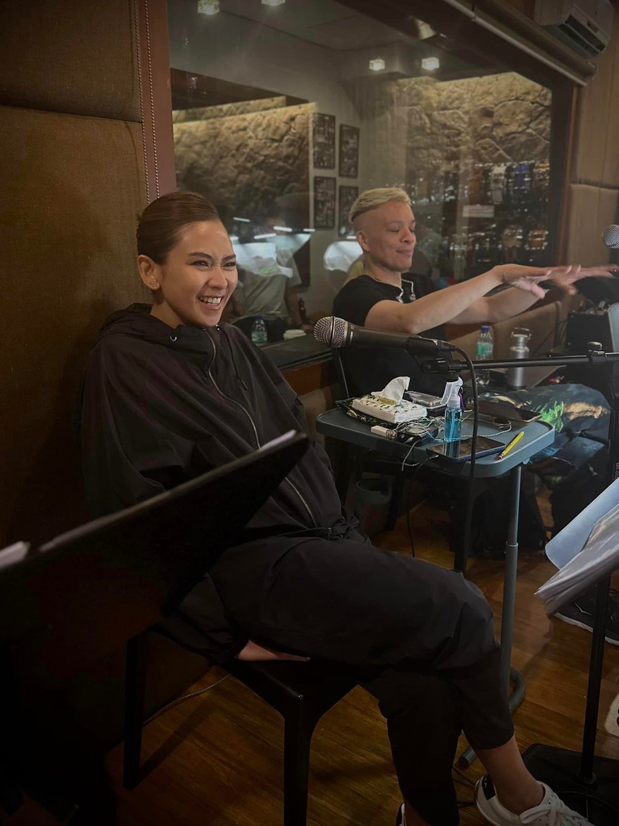Popsters_PH's tweet photo. SARAH G X BAMBOO 
July 7, 2023
Smart Araneta Coliseum 

Buy tickets here: https://t.co/pfrrsfpAQB

For inquiries, please call VIVA Live (02) 8687-5853 Local 841 or (+63) 955-017-1799 and TicketNet (02) 8911-5555 

#AshBooConcert 
@JustSarahG @Bamboomusiclive https://t.co/SYt3RS1zDt