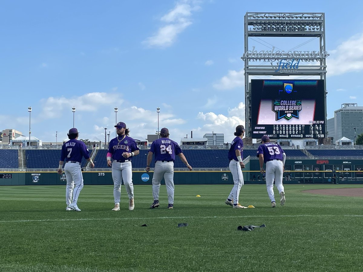 Cauble's tweet photo. One more story about this LSU team and the type of guys on it.

Cade Beloso sent several media members a thank you text today, thanking us for the coverage and the last five years. 

I’ve done this for 25 years now and that was a first. 

#betterperson https://t.co/GIVlSFc2EK