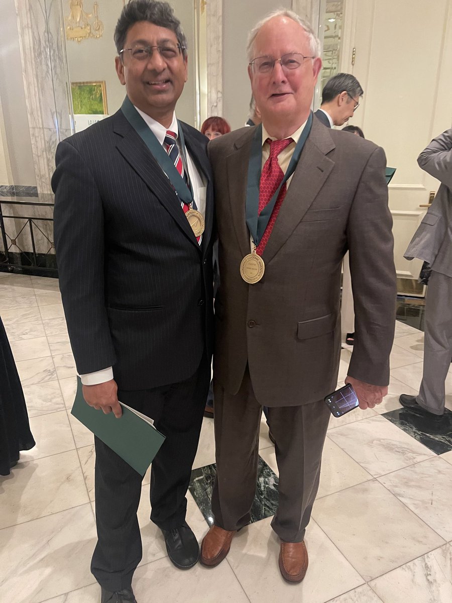 An honor to participate in the National Academy of Inventors @acadofinventors induction ceremony with Prof Ray Dingledine @PharmChemBio @EmoryUniversity!