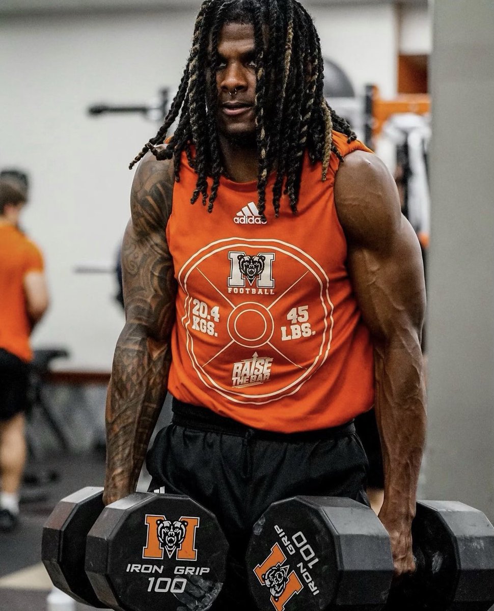 That Dude <a href="/DevronHarper/">Devron Harper</a>. Hard Work Beat Talent When Talent Hardly Work. Go Get It.  #BBM
#RockdalesFinest.