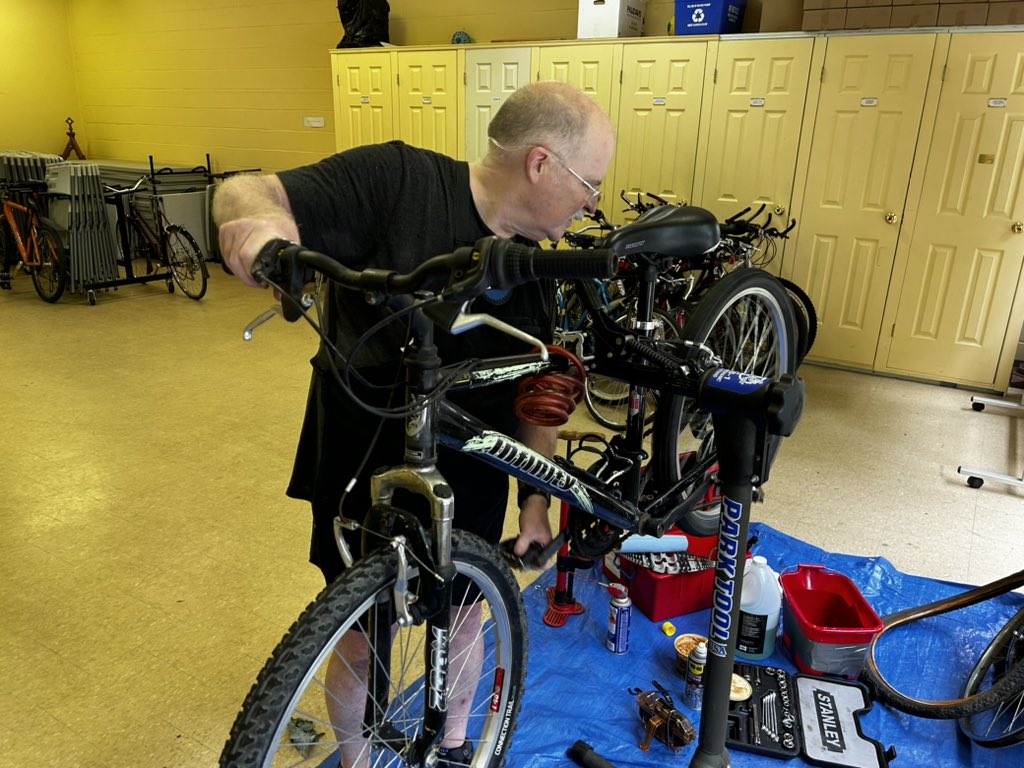 2morrow we deliver! <a href="/StAidansLondon/">St Aidan's Church</a> has 160+ bikes to deliver to #HuronFarmWorkersMinistry.  Join us to load @ 9 AM. Thanks to all who pitched in - especially to our Bike mechanic. - AJ McCallum!   <a href="/diohuron/">Diocese of Huron</a> <a href="/CBCLondon/">CBC London</a>  <a href="/JaneatLFPress/">Jane Sims</a>  <a href="/CTVLondon/">CTV London</a> <a href="/isha__bhargava/">Isha Bhargava</a> <a href="/GerryDewanCTV/">Gerry Dewan</a>
