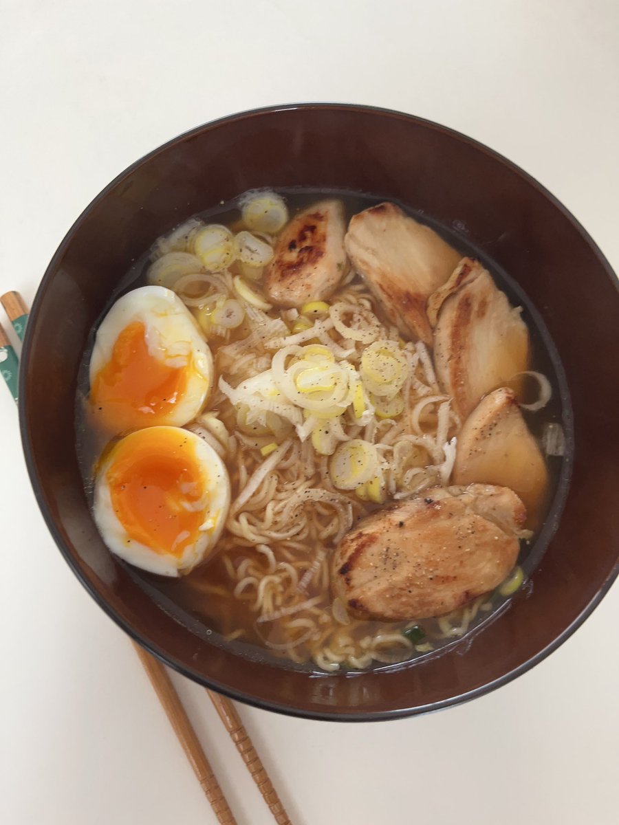 今日のお昼はずっと戸棚で眠ってたチャリメラ😌