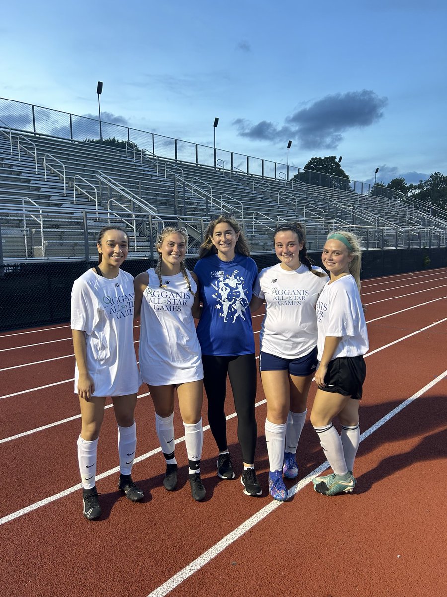 Derek Dana tweet media