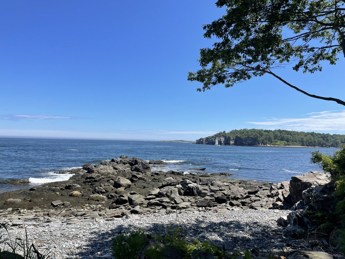 DBMars33's tweet image. Wish I was waking up here tomorrow #peaksisland #maine #mainething