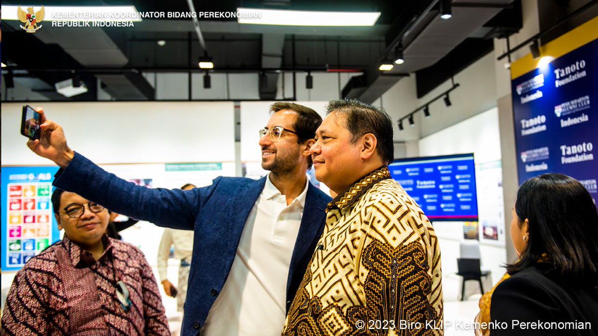 #BeritaEkon

Hai #SahabatEkon

Menko Airlangga paparkan target dan potensi ekonomi Indonesia menuju Indonesia Emas 2045.

Yuk Simak.
ekon.go.id/publikasi/deta…

#EKONomiUnggul #TerbaikUntukIndonesia #IndonesiaMaju