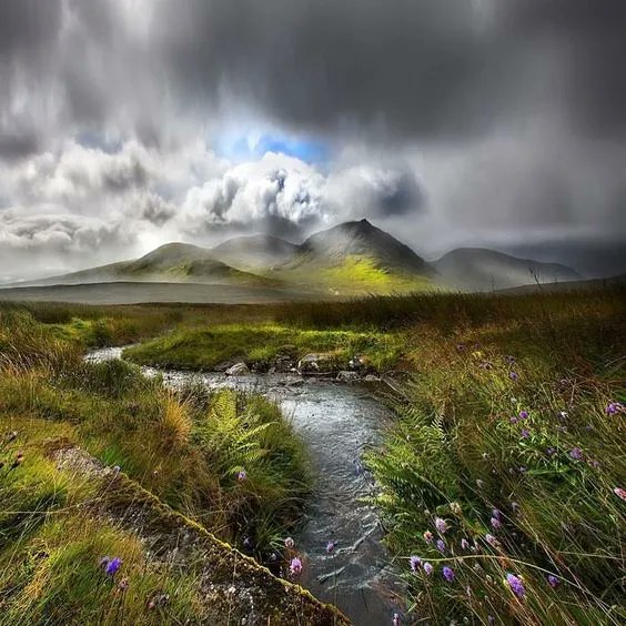 Glen Coe, Scottish Highlands, Landscapes of Britain!💙🏴󠁧󠁢󠁳󠁣󠁴󠁿