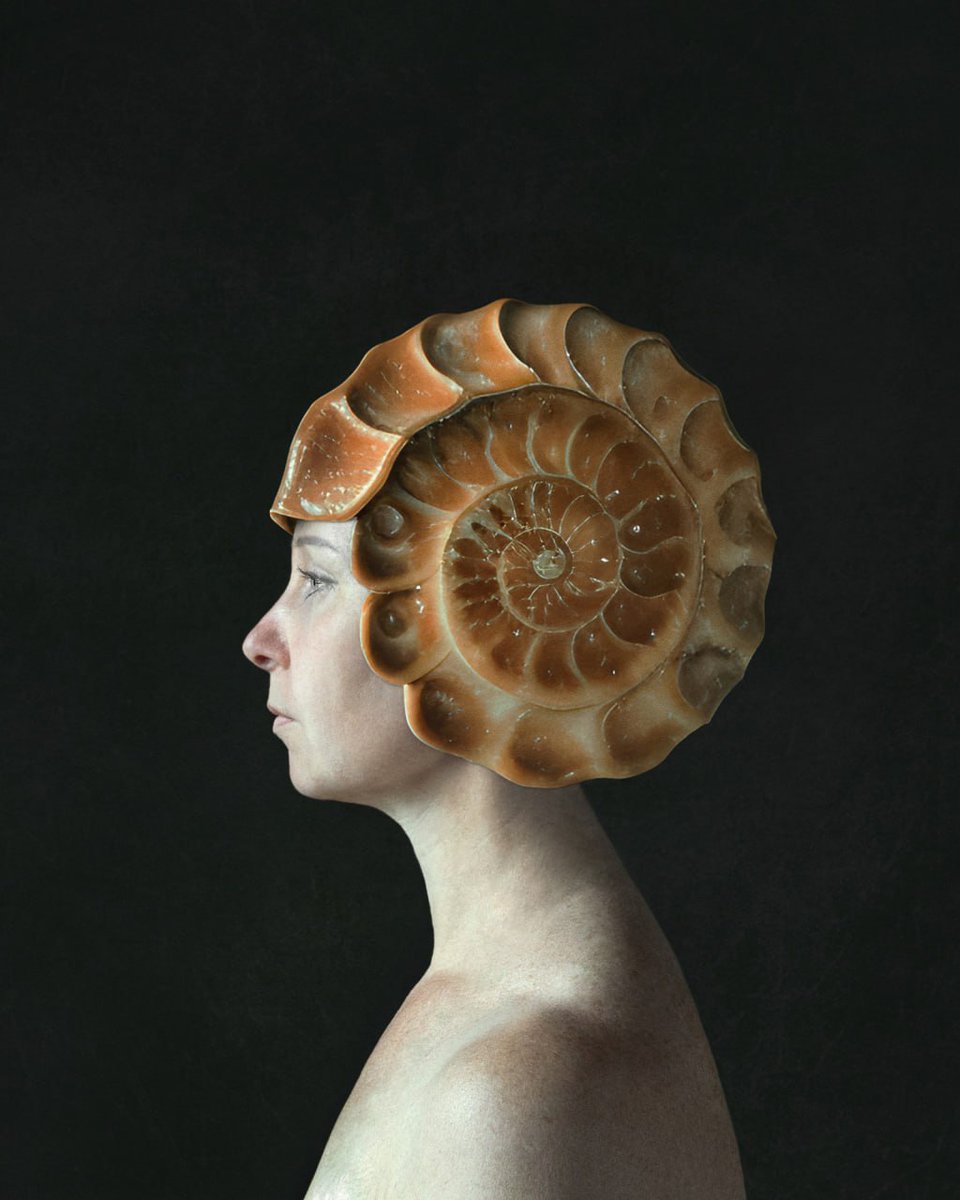 olburmistrova's tweet photo. Gm! 
I'm trying on hats here. What's your favorite? 😊

#artphoto #art #fineart #arthat #designerhat #NFT https://t.co/LlkqAdjYEN