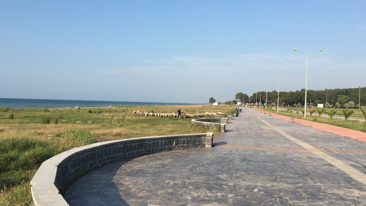 Bayrama ulaştıran Rabbime hamdu senalar olsun. Hayırlı Bayramlar