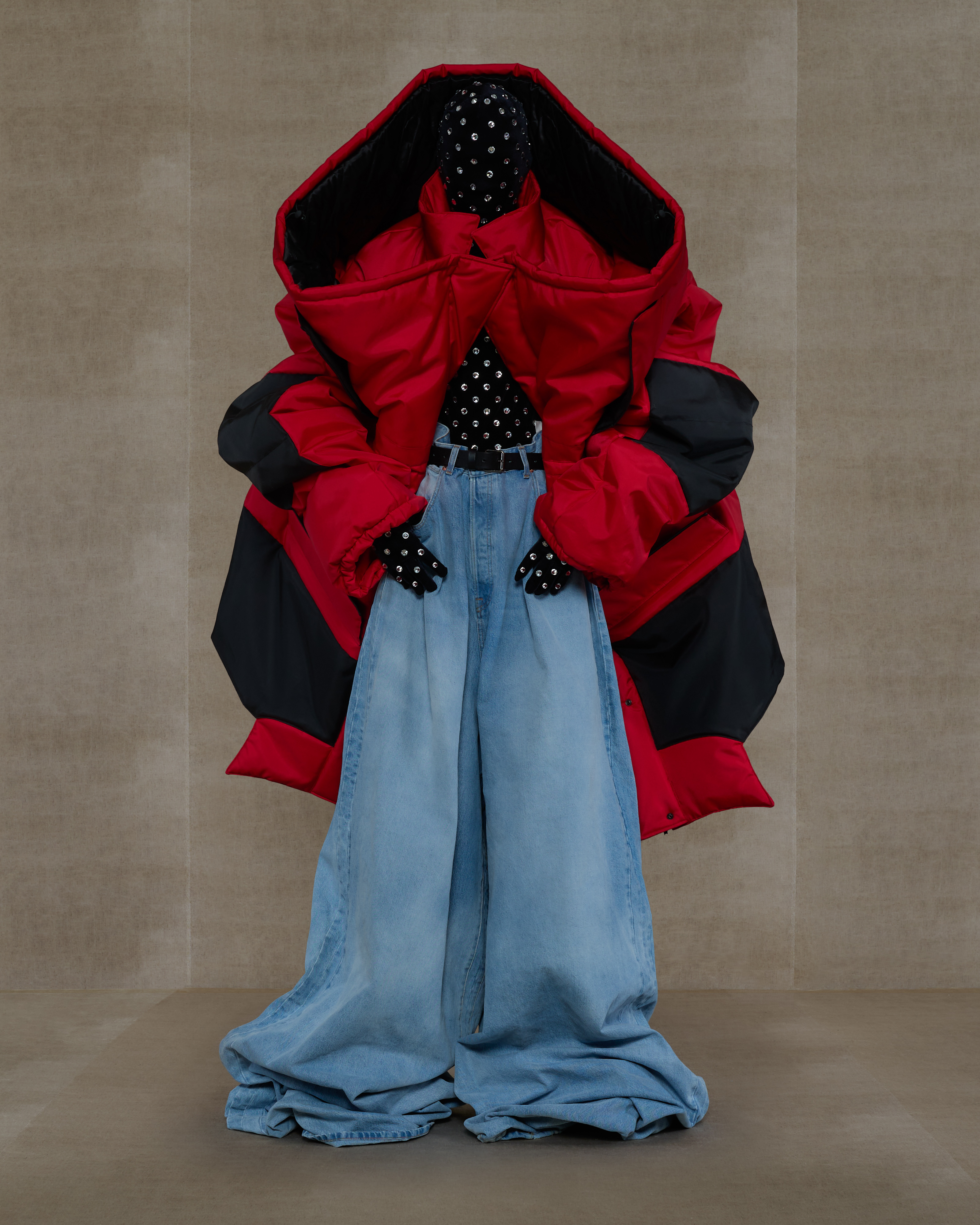 Vetements top new collection