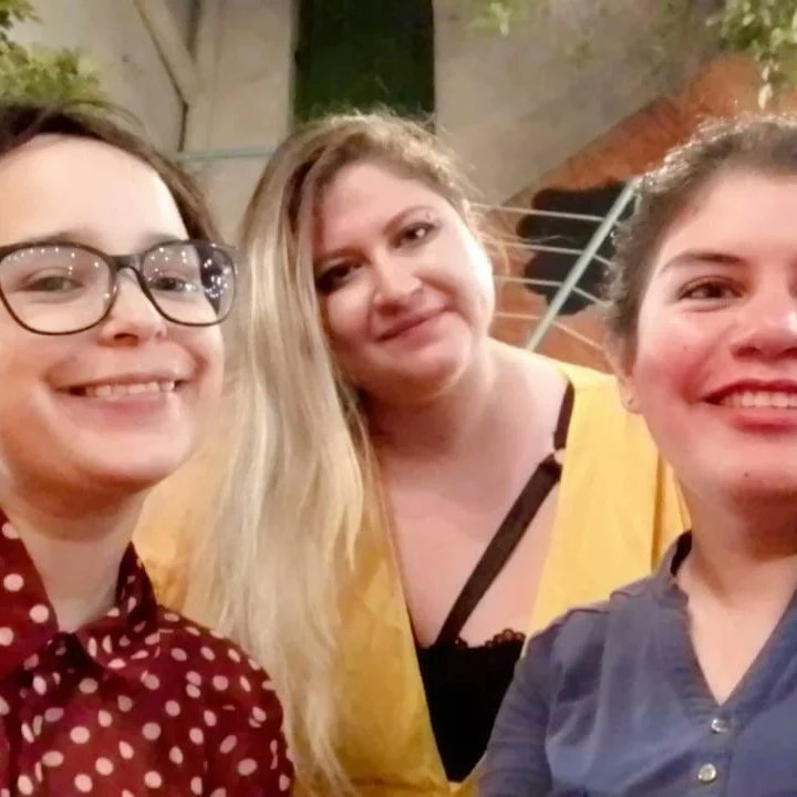 Reals_artwork's tweet image. Los amo 🥹🌈 #LGBT