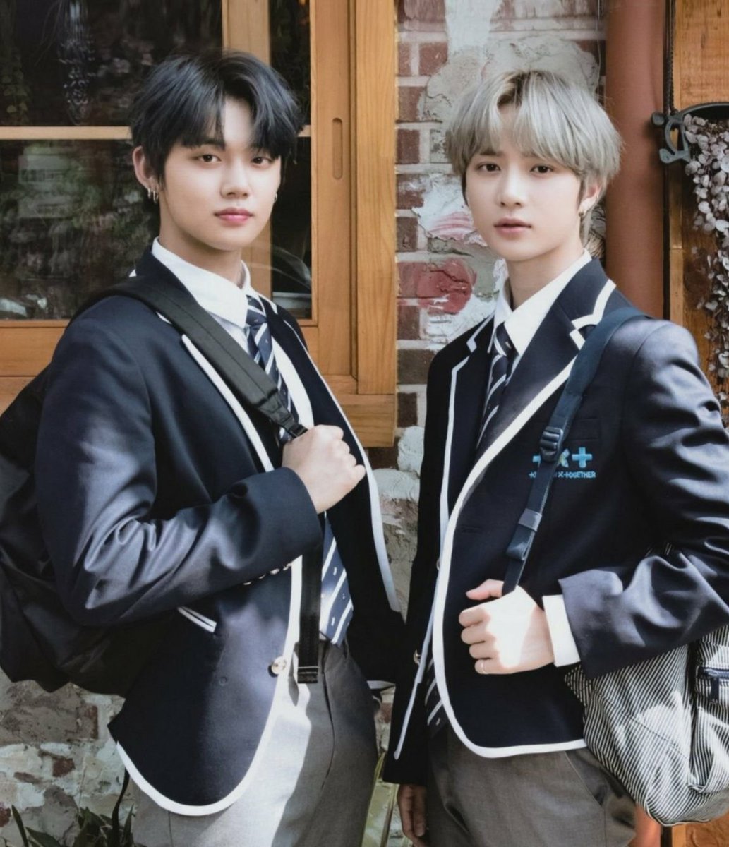 jjukkyumee's tweet photo. Yeongyu au 

'Crush'

Leo 🦁                                            Yuvi🍬 https://t.co/H1pTohWqdh