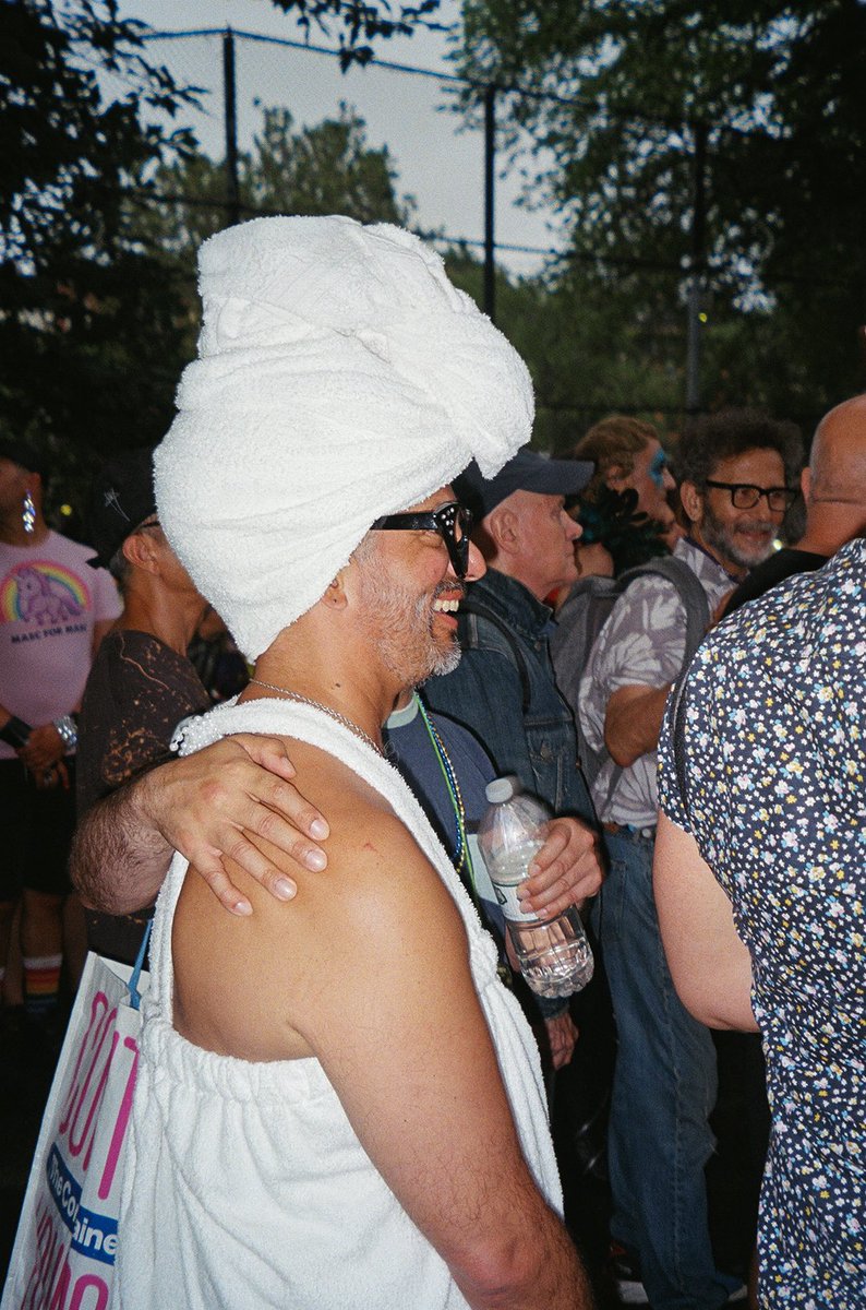 bayloris_boring's tweet photo. June 23, 2023 - NYC Drag March in Tompkins Square #35mmfilm https://t.co/GEbzBmX8lZ