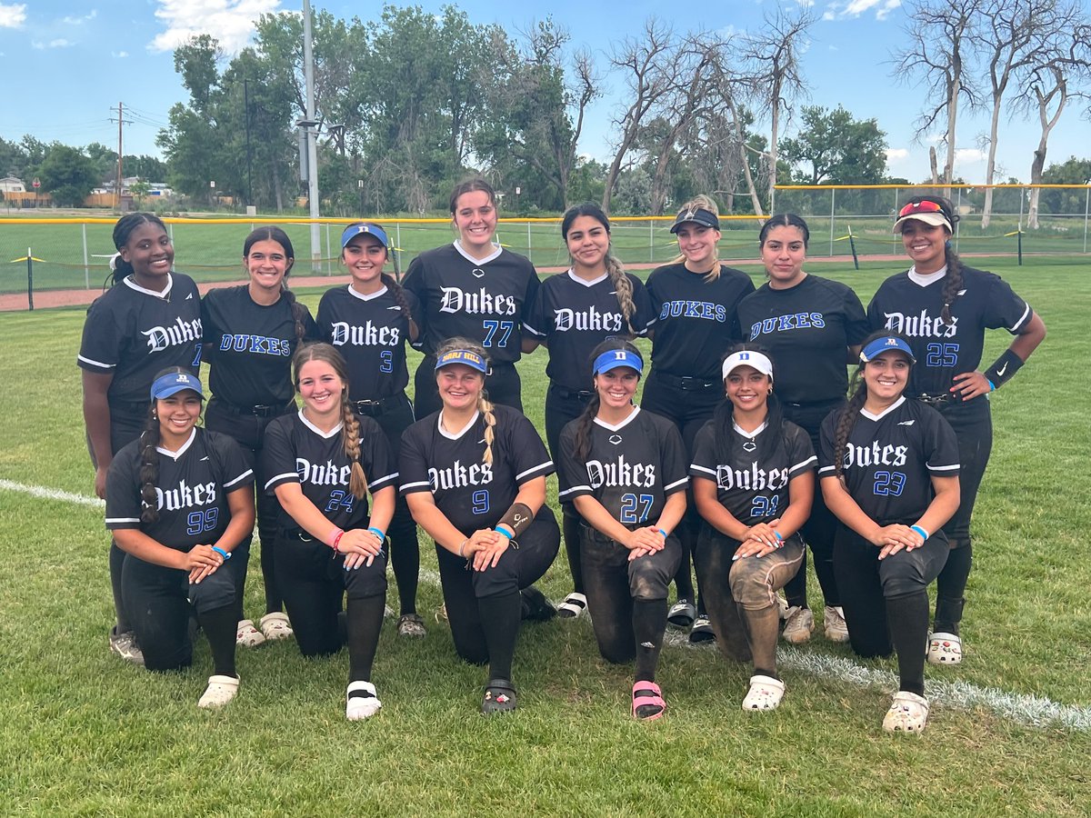 scarrett_tamsin's tweet photo. My team went 2-0 today. I went 3 for 4 , 2 singles , 1 HR and 3 RBI’s.
Thursday schedule change … https://t.co/CcjWkMDpar