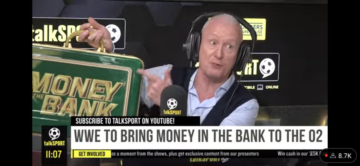 DaiKy096's tweet photo. My winner for MITB. Jim White. https://t.co/EkknorvQkY