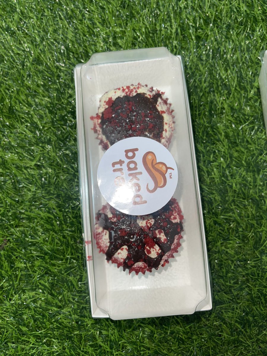 _bakedtree's tweet photo. Yum yum😍😍🧁😍

#redvelvetcupcakes #bakinglove #dessertgoals #BakedTreeMagic #bakedtreemagic https://t.co/9O57VLYS7h