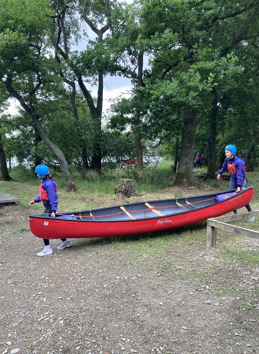 chmarrs's tweet photo. Last morning of activities after a fantastic 3 days at @Patterdale_Hall with @BSGDUpperSchool  #BSDGY10 #Wellbeing #outdooradventures @BSGDOutdoors #canoe https://t.co/XlTSTsTlxJ